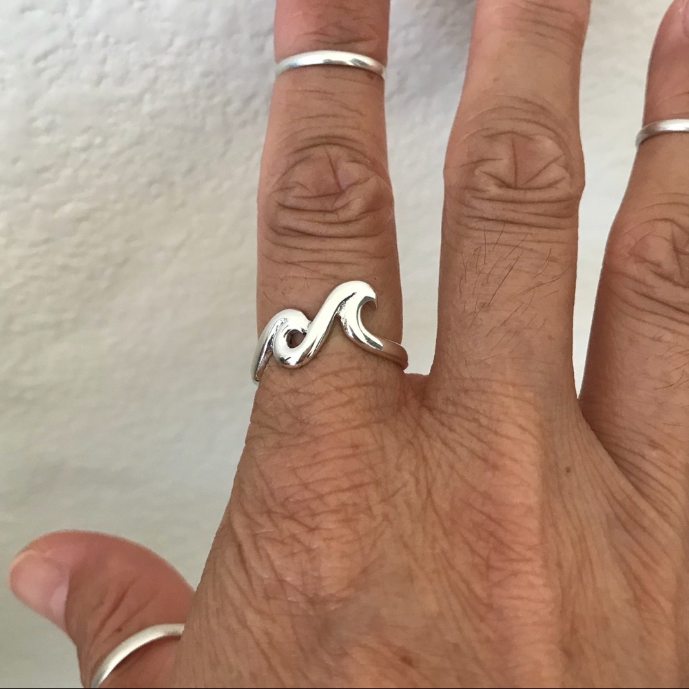 Sterling Silver Two Thick Waves Ring - image 4